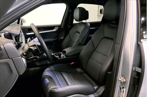 2024 Porsche Cayenne