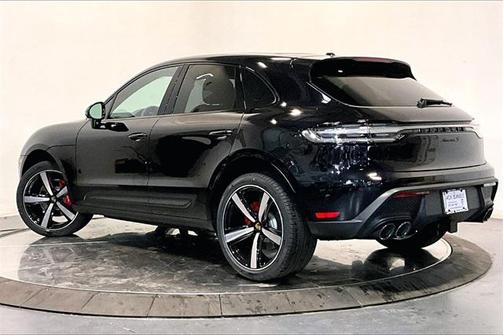 2026 Porsche Macan S