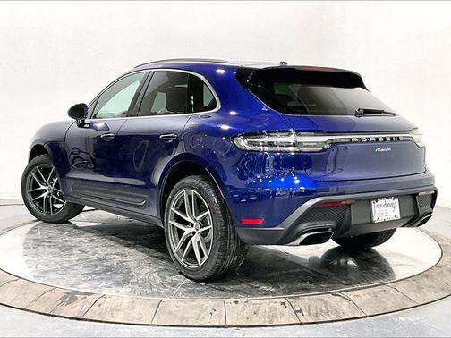 2026 Porsche Macan 