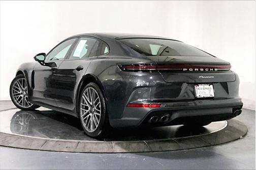 2024 Porsche Panamera