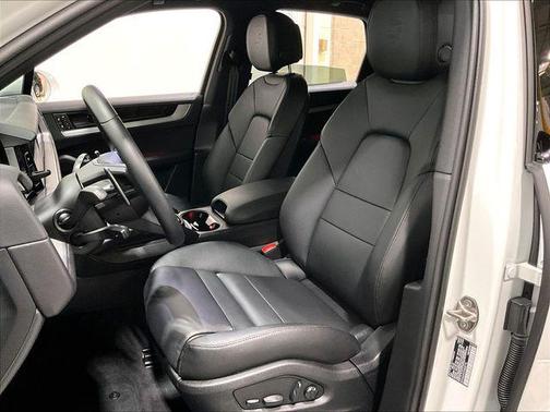 White 2026 Porsche Cayenne Cayenne