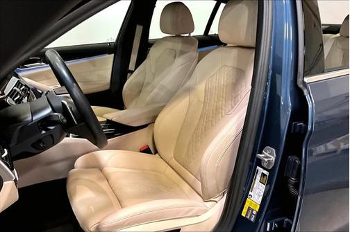 2023 BMW 530e Base