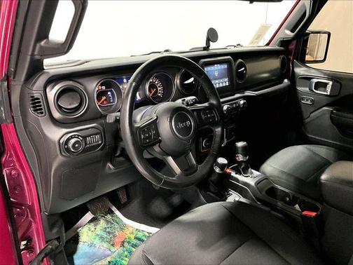 Tuscadero Pearlcoat 2021 Jeep Wrangler Sport S