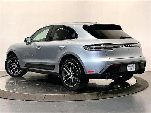 2025 Porsche Macan 