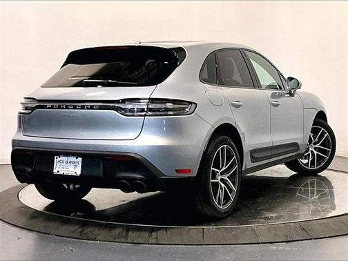 2025 Porsche Macan 