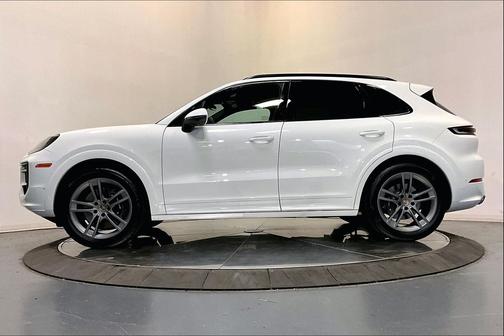 2025 Porsche Cayenne 