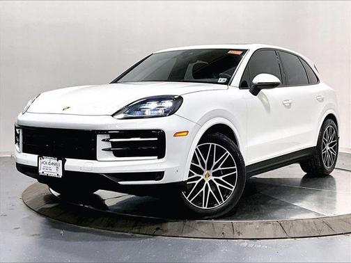White 2024 Porsche Cayenne Cayenne