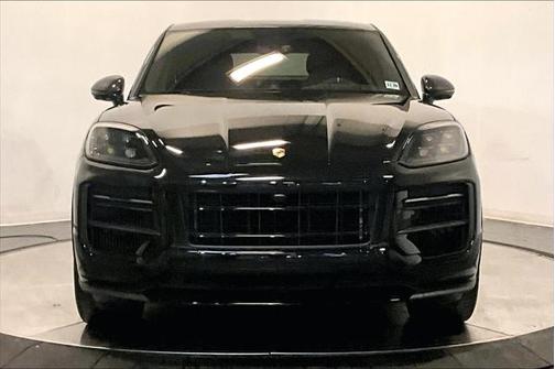2025 Porsche Cayenne Turbo GT