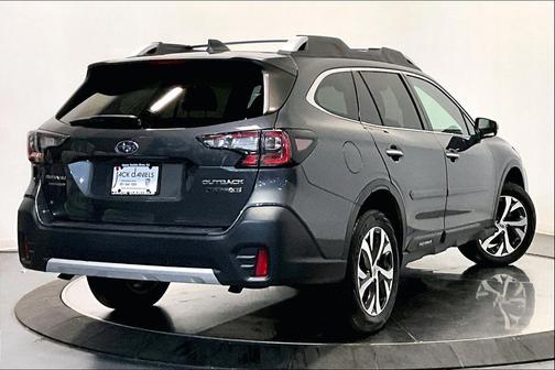 2021 Subaru Outback Touring XT