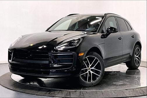 2026 Porsche Macan 