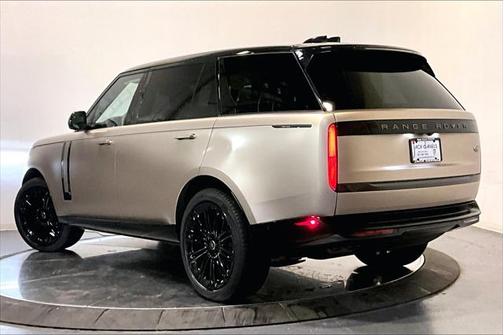 2023 Land Rover Range Rover First Edition