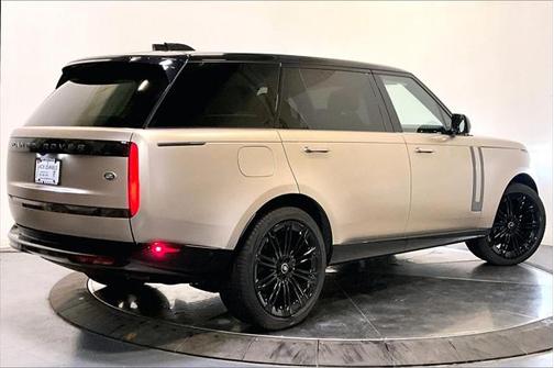 2023 Land Rover Range Rover First Edition