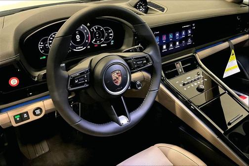 2026 Porsche Panamera 