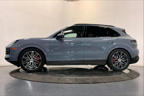 2026 Porsche Cayenne S