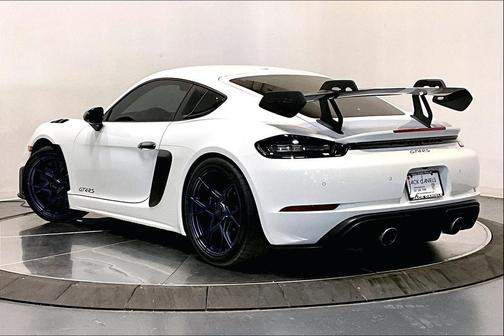 2025 Porsche 718 Cayman GT4 RS