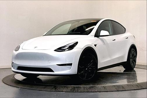 2024 Tesla Model Y Long Range Dual Motor All-Wheel Drive