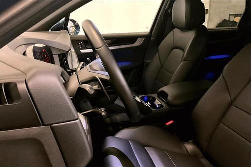 2025 Porsche Cayenne