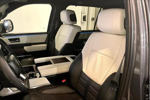 2024 Toyota Sequoia Base