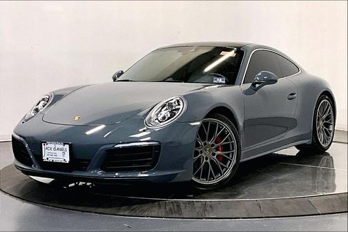 2017 Porsche 911 Carrera 4S