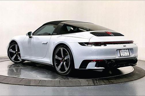 2024 Porsche 911 Targa 4S