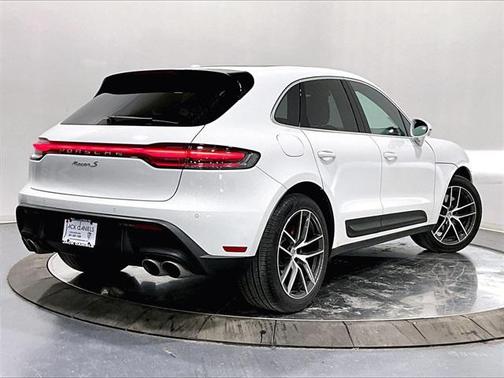 2025 Porsche Macan S