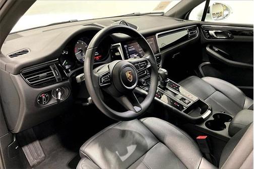 2025 Porsche Macan S