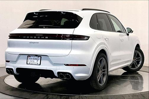 2026 Porsche Cayenne Cayenne