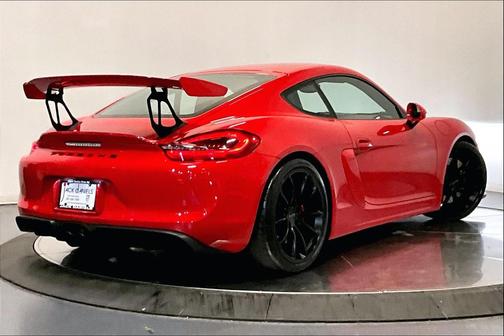 2016 Porsche Cayman GT4