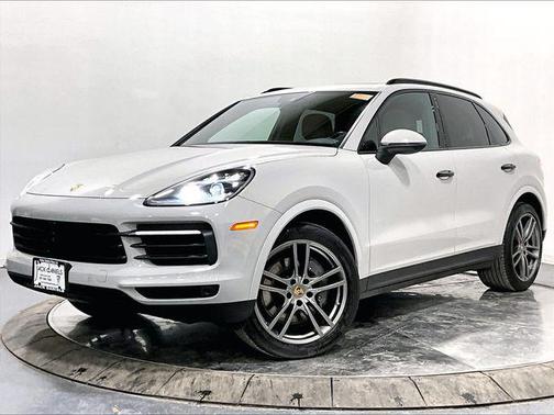 2023 Porsche Cayenne S