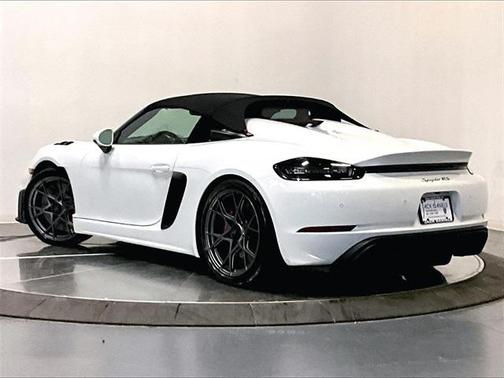 2025 Porsche 718 Spyder RS