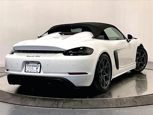 2025 Porsche 718 Spyder RS
