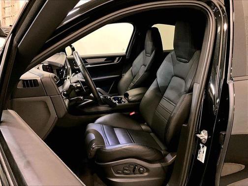 2025 Porsche Cayenne Cayenne S E-Hybrid