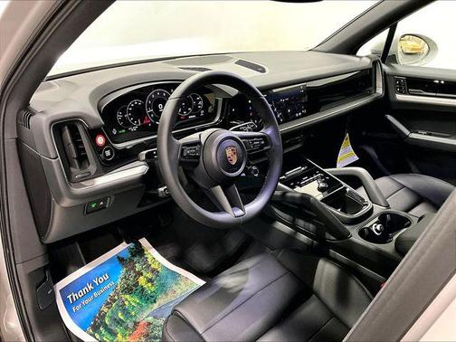 Chalk 2026 Porsche Cayenne Cayenne