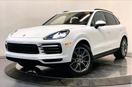 2023 Porsche Cayenne Platinum Edition