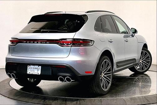 2026 Porsche Macan 