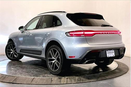 2025 Porsche Macan 