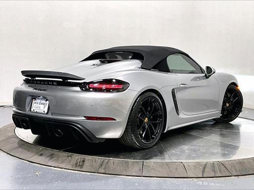 GT Silver Metallic 2021 Porsche 718 Spyder