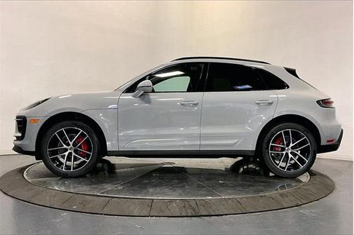 2026 Porsche Macan S