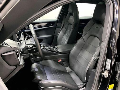 2025 Porsche Panamera 4S