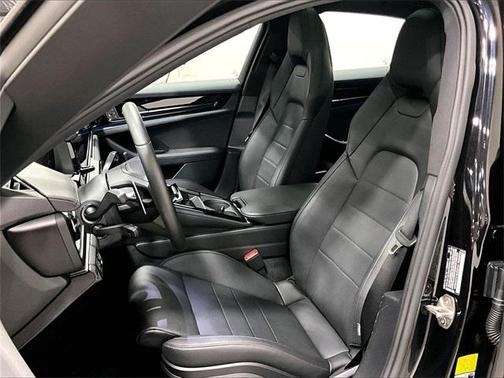 2025 Porsche Panamera 4S
