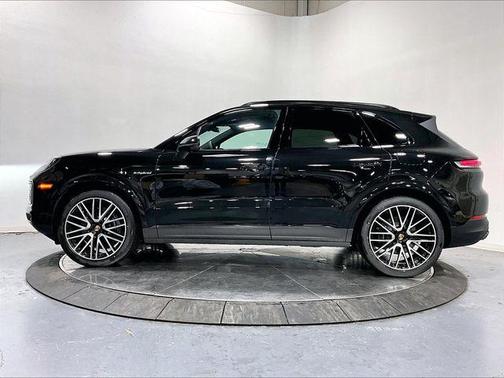 Black Metallic 2026 Porsche Cayenne Cayenne E-Hybrid