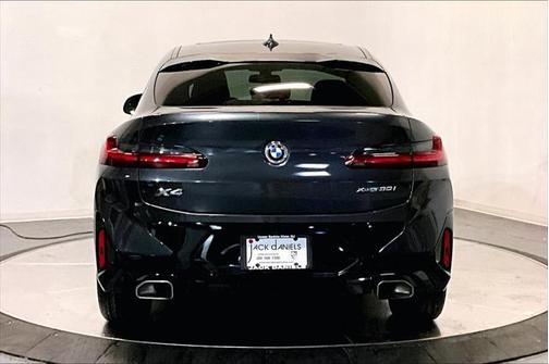 2022 BMW X4 xDrive30i