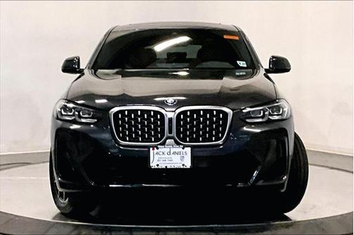 2022 BMW X4 xDrive30i
