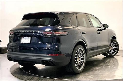 2022 Porsche Cayenne Platinum Edition