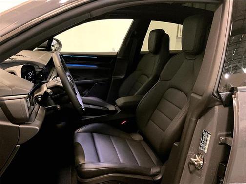 2025 Porsche Macan 4