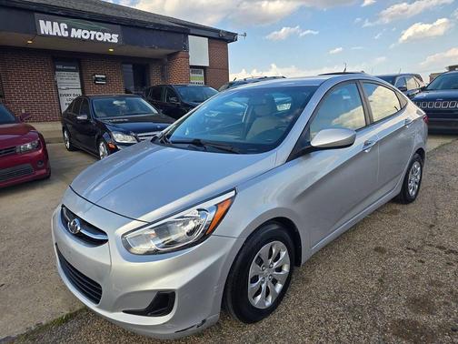 2017 Hyundai Accent SE