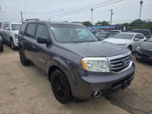 Gray 2014 Honda Pilot Touring