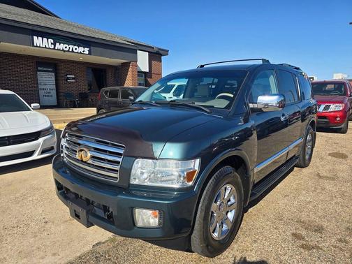 2004 INFINITI QX56 Base