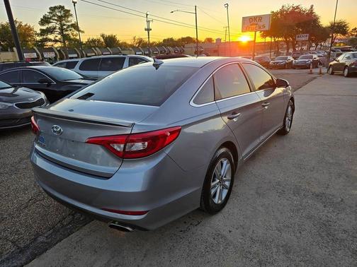 2015 Hyundai SONATA SE