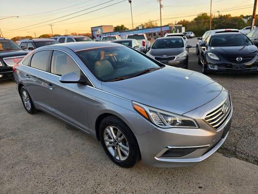 2015 Hyundai SONATA SE